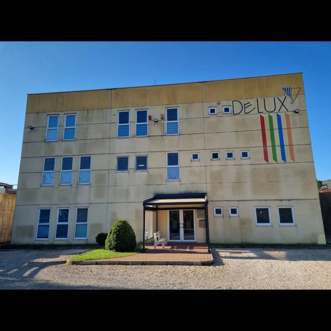 Prije pranja objetka fasada
